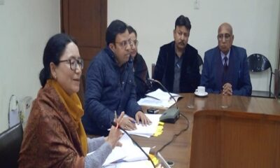 A meeting was held with the district administration to implement the 15-point agenda of the Prime Minister