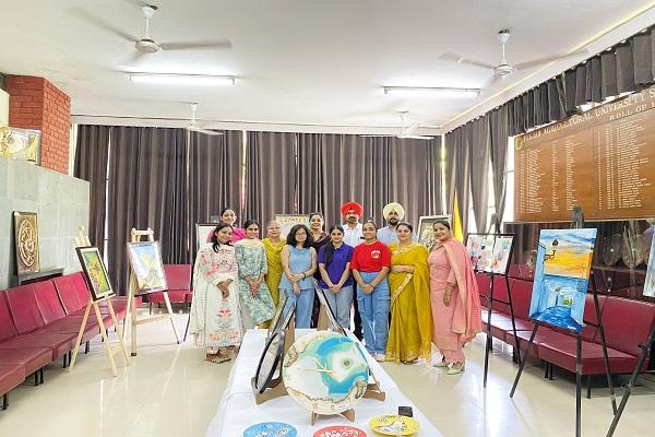 PAU Exhibition of students' artworks started