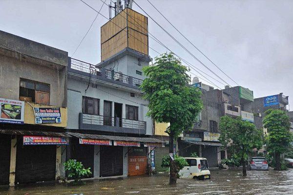 Heavy rain in Punjab; Many roads submerged in water, water also entered houses